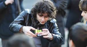 Matteo Fraziano vince Tu Sì Que Vales, chi è il mago delle ombre cinesi che  ha