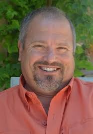 Apple Valley candidates focus