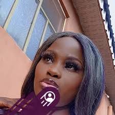 Do you have an apartment, and for some reasons cannot afford to pay the  rent alone and need an housemate? Send a dm, i have people that are ready  to pay to