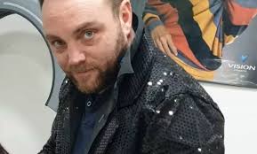 Cava de' Tirreni piange la scomparsa del giovane parrucchiere Francesco