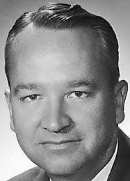 Shelley Boone's Instagram, Twitter & Facebook