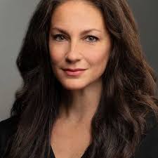 Joy Bollinger's Instagram, Twitter & Facebook