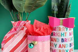 How To Make A Gift Bag Out Of Wrapping Paper A Beautiful Mess How To Make A Gift Bag Make A Gift Wrapping Paper
