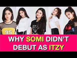 Pre debut itzy with somi (전소미) watching twice concert. Why Somi Didn T Debut As Itzy Youtube
