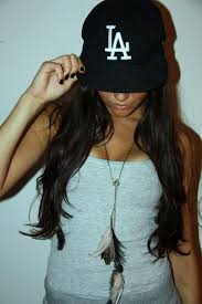 I Want Long Hair And Her Hat And Her Tan And Her Fashion Stylish Hats Pretty Girl Swag