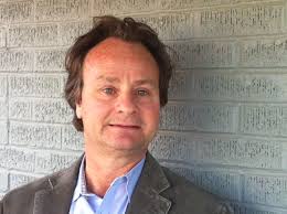 Ken Barth's Instagram, Twitter & Facebook