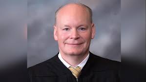 June: 274 lawyers with active licenses to practice law registered in cities  in Wyandotte County