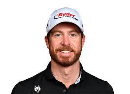 Sam Ryder's Instagram, Twitter & Facebook