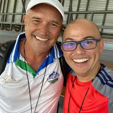 Mauricio Astorga, el papá de 'Morgan', recibió la licencia para entrenar en  ligas menores de futbol