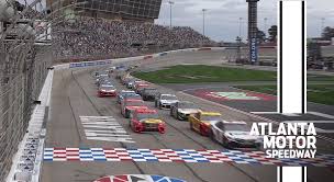 Nascar hof (2012) darrell waltrip. Denny Hamlin Leads The Field To Green At Atlanta Motor Speedway Nascar En Espanol
