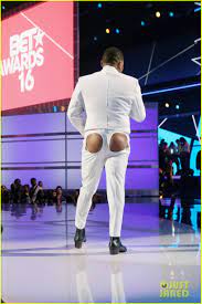 Anthony Anderson & Janelle Monae Flash Butt Cheeks for Prince Tributes at  BET Awards 2016: Photo 3692815 | 2016 bet awards bet awards, Anthony  Anderson, Janelle Monae Photos | Just Jared: Entertainment News