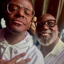 Hanging out with my family at Full Gospel. What a time.