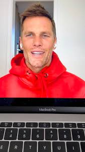 Robert J. Hoey IV (@RoJoHoCuatro)