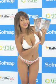 日本一黒いグラドル橋本 梨菜「水着のシースルーの部分が水にぬれると何も着ていないように見える…」１５枚目DVD発売記念イベント：中日スポーツ・東京中日スポーツ