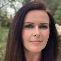 Louise Starr's Instagram, Twitter & Facebook