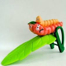 As with some other types of swallowtails, this has fake eyes on its head. Meal Toy Leaf Light Green Caterpillar Above Beige Kinder Surprise Germany Federal Republic Kinder Huuuuuuuii Familien Ausrutsch Col 610826