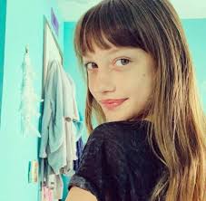 Maya isn't one of the best students in school, but she still looks up to cory matthews as a father figure. Maya Le Clark Home Facebook