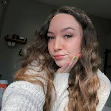 Are there any tattoo shops in the area that do walk-in piercings?