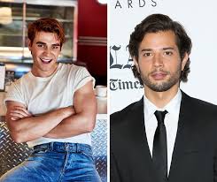 Netflix Les 12 Acteurs Ultra Canons Pour Qui On Craque Born in sicily, moved to the us to work for the changretta's in new york city. netflix les 12 acteurs ultra canons