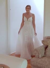 John aiken lectures bec on her behaviour in the experiment. Married At First Sight Bride Beck Zemek Admits She Doesn T Know Who Princess Diana Is Readsector
