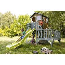 Balançoire en bois ou balançoire métal, avec ou sans toboggan, nous vous proposons un large choix de balançoires conçues et fabriquées en france. Cabane Enfant Bois Blooma Jania Castorama
