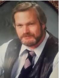 Melanie Dennis's Instagram, Twitter & Facebook