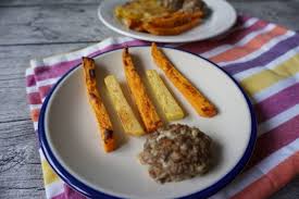 Blw Frikadellen Schnelle Hackballchen Fur Babys Und Kleinkinder Rezept Essen Fur Kleinkinder Kochen Und Backen Lebensmittel Essen