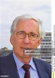 Unternehmer, Manager; DGründer und Vorstandsmitglied der... News Photo