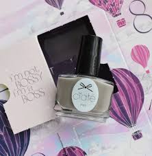 Laissez place à votre créativité pour gâter les petits et les grands. Mini Mani Month 2018 Le Calendrier De L Avent De Ciate London Purple Dream Blog Beaute Et Lifestyle