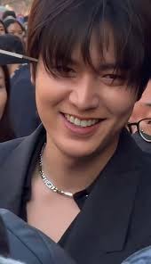 Halo selamat bergabung di Lee Min Hoo world Maria Ernestina Barahona  Vasquez, Luly Debora, Arlan Samal, Andrea R Medonza, Luzc A Lucas, Jason  09129689773, Karina Avila, Kely Méndez, Pastora Arroyo, DhOn M C