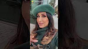أثارت الناشطة السعودية هند القحطاني عاصفة من الجدل والغضب بعد نشرها مقطع فيديو وهي ترقص بطريقة جريئة وجدها البعض مثيرة وخارجة عن العادات والتقاليد المحافظة في المملكة. ÙƒÙ… Ø¹Ù…Ø± Ù‡Ù†Ø¯ Ø§Ù„Ù‚Ø­Ø·Ø§Ù†ÙŠ ÙˆÙƒÙ… Ø¹Ø¯Ø¯ Ø£Ø¨Ù†Ø§Ø¡Ù‡Ø§ ÙˆÙ…Ø§ Ø­Ù‚ÙŠÙ‚Ø© Ø²ÙˆØ§Ø¬Ù‡Ø§ Ø¥ÙŠØ¬ÙŠ Ø¨Ø±Ø³