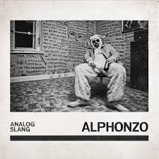 Wir präsentieren euch lots offizielles video zu zwei zimmer, küche, bad▶︎die single, sowie das neue album „der plan ist übers meer könnt ihr. Zwei Zimmer Kuche Bar Feat Netik Deputee Alphonzo Krekpek Records