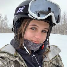 hey y'all! my name is abigail and i'm from dallas, tx. i'm hoping to major  in aerospace engineering at Case. i listen to mostly indie/alt and folk  music but am a big