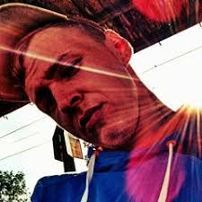 Stream StepTroniK *LivE* music