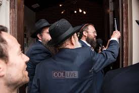 Illinois Governor Celebrates Milestone of Illini Chabad