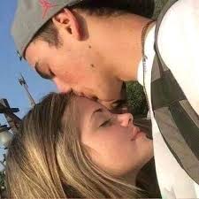 Los besos en la frente, lo son todo 🥺💕