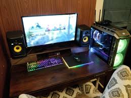Https Ift Tt 2i0gswp Most I Could Fit Onto My Table Pc Setup Desk Setup Setup