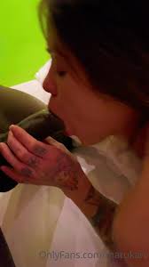 Maru Karv OnlyFans BBC threesome