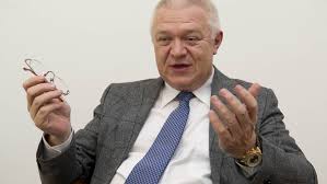 Vodní plochy, zastavěné plochy, tam je cena 1106, ostatní plochy, budovy a celkem částka 135 miliard. Jaroslav Faltynek Babisuv Druhy Muz V Ano Ty Brdo Politik Hospodarske Noviny Ihned Cz