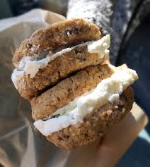 Gluten free stories | simple low fodmap and gluten free recipes. Which Cookies You Should Choose At The Whole Foods Cookie Bar