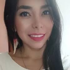 Brenda Basurto's Instagram, Twitter & Facebook