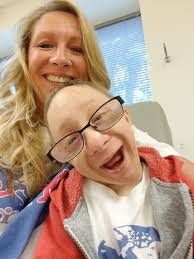 Let me clear up any confusion about me. MOM I seriously had to delete  someone today who said it looks like Patti loves Nick more than I. Then  someone asked what my