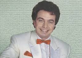 В возрасте 70 лет скончался советский и белорусский оперный певец  (лирико-драматический баритон), заслуженный артист Республики Беларусь  Алексей Исаев. Об этом сообщает Белорусский государственный академический  музыкальный театр. "Алексей Николаевич ...