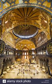 The nearest airport is istanbul ataturk airport, 8.1 miles from the accommodation. Die Hagia Sophia Innenarchitektur Byzantinische Wahrzeichen Und Welt Wunder In Istanbul Turkei Stockfotografie Alamy