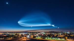 Spacex launched four astronauts into orbit friday using a recycled rocket and capsule, the third crew flight in less than a year for elon musk's rapidly expanding company. Watch A Mesmerizing Timelapse Of Spacex Falcon 9 Rocket Launch Diy Photography