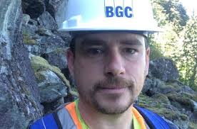 One rock at a time? Temporal clustering of rock slope failure and  implications for geohazard risk