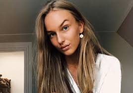 He focusing on career and school, college is less known. Beau De Boer Z Wybiegow Mediolanu Na Mundial Do Kielc Zdjecia Echo Dnia Swietokrzyskie