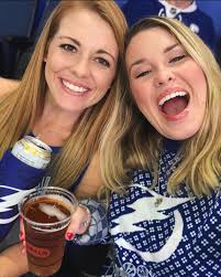 Suzanne Sturgess (@SuzanneSturgess)