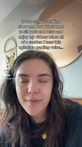 trying to find a video to post that wont shatter my followers ear drums  @Taylor Nation ##tserastour #taylorswift #alltoowell10min