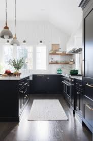 black paint for kitchen cabinets